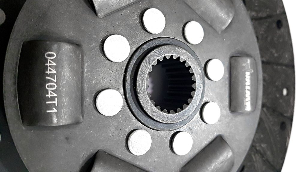 Disque d'embrayage MF 440 Xtra - 05