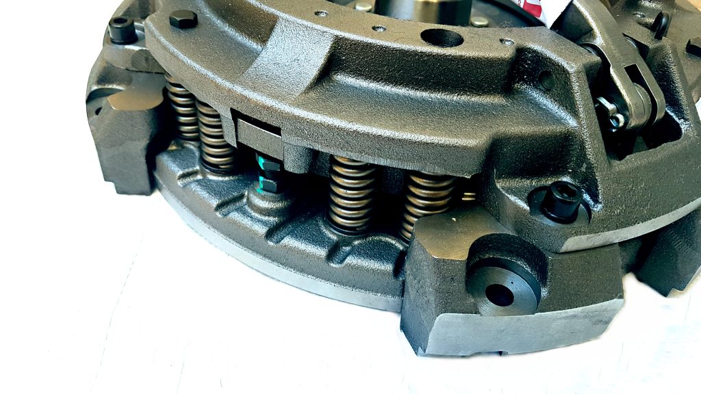 Mecanisme MF 440 Xtra - 05