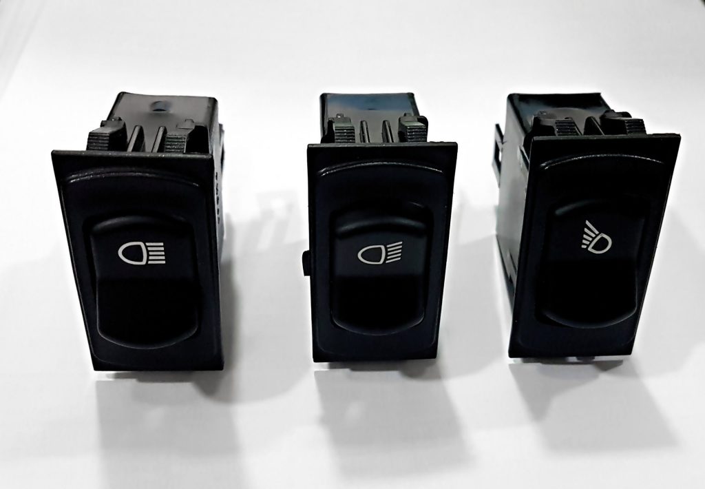 Massey Ferguson switch12